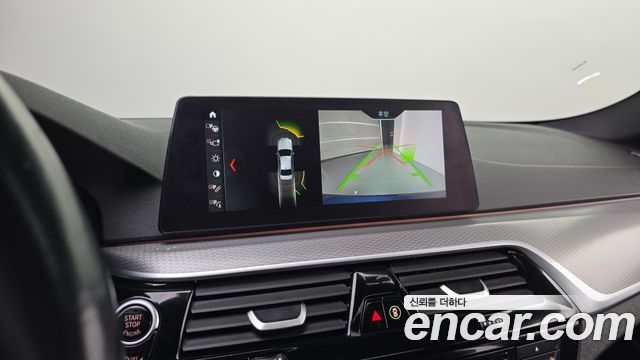 BMW 5 Series (G30) 520d M Sport package 2017 — фото 14