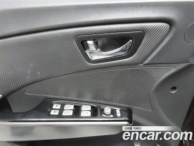 KG Mobility (SsangYong) Tivoli Air Diesel IX 2WD 2018 — фото 17