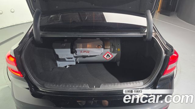 Hyundai Sonata (LF) LPI TAXI Premium 2015 — фото 20