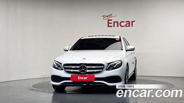 Mercedes-Benz E-Class (W213) E300 4MATIC Avnatgarde 2019 — фото 3