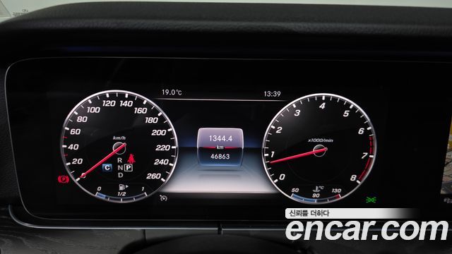 Mercedes-Benz E-Class (W213) E300 4MATIC Avnatgarde 2019 — фото 8