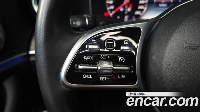 Mercedes-Benz E-Class (W213) E300 4MATIC Avnatgarde 2019 — фото 16