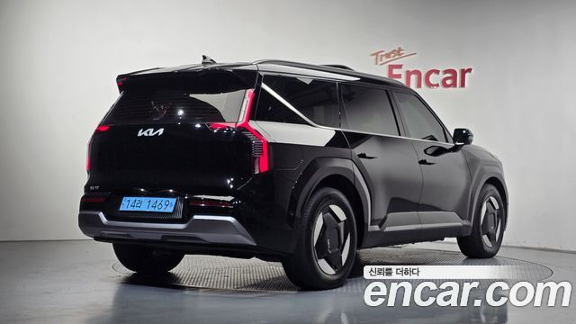 Kia EV9 Long Range 4WD Earth 2024 — фото 2