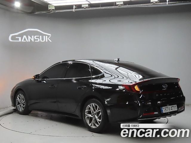 Hyundai Sonata Hybrid (DN8) Premium Plus 2022 — фото 2