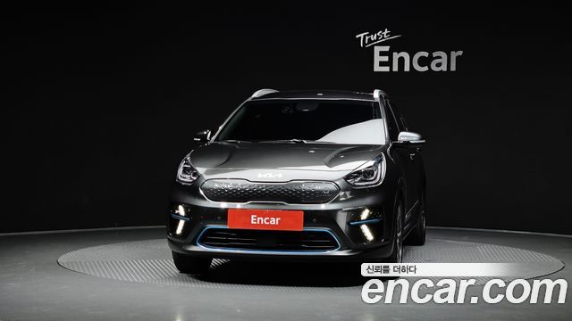 Kia Niro EV Noblesse 2022 — фото 3
