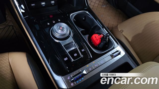 Kia Carnival (IV) Gasoline 7-seater Limousine(Special vehicle) 2023 — фото 9