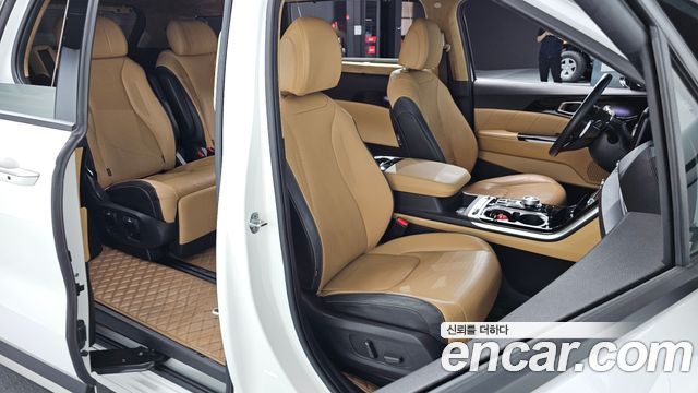 Kia Carnival (IV) Gasoline 7-seater Limousine(Special vehicle) 2023 — фото 11