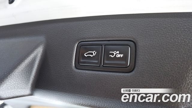Kia Carnival (IV) Gasoline 7-seater Limousine(Special vehicle) 2023 — фото 35