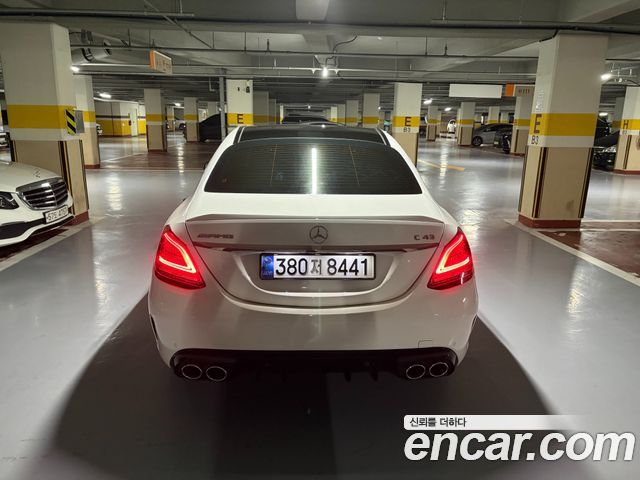 Mercedes-Benz C-Class (W205) C43 AMG 4MATIC 2019 — фото 3