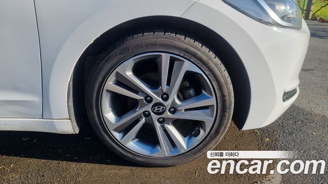 Hyundai Avante (AD) 1.6 e-VGT SMART