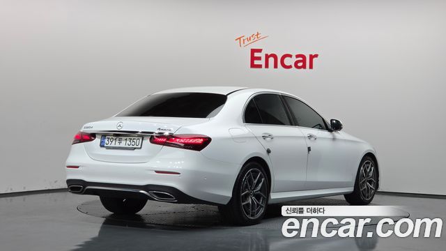Mercedes-Benz E-Class (W213) E220d 4MATIC AMG Line 2021 — фото 2