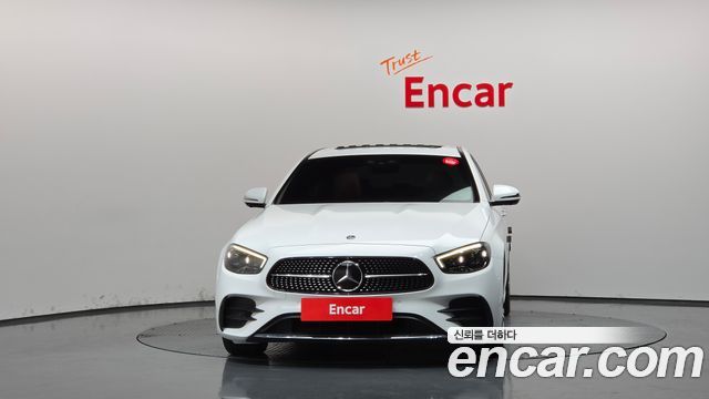 Mercedes-Benz E-Class (W213) E220d 4MATIC AMG Line 2021 — фото 3