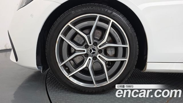 Mercedes-Benz E-Class (W213) E220d 4MATIC AMG Line 2021 — фото 5