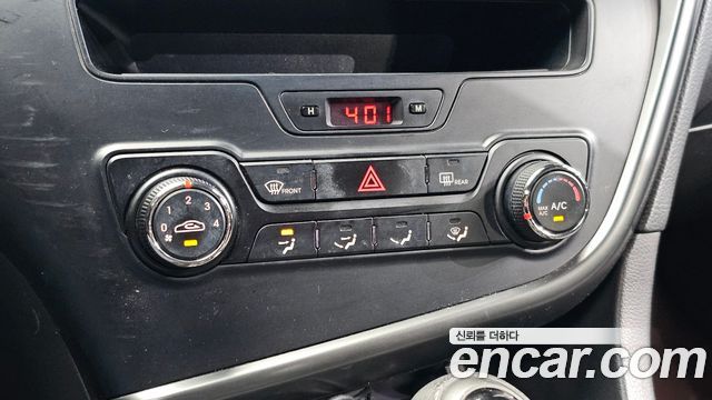 Kia K5 LPI Smart 2013 — фото 16