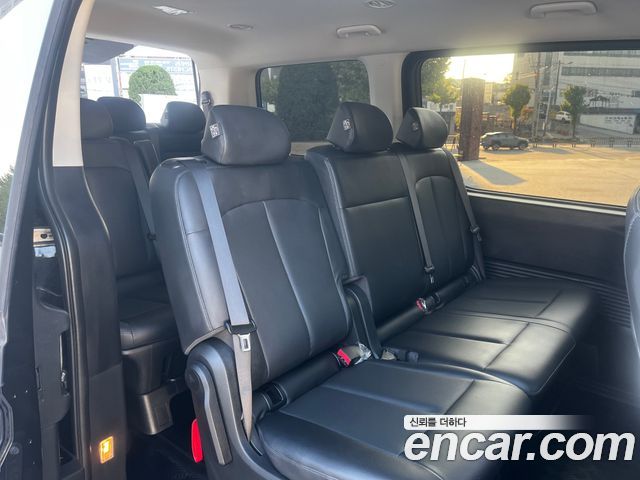Hyundai Staria Tourer 11-Seater Modern 2024 — фото 10