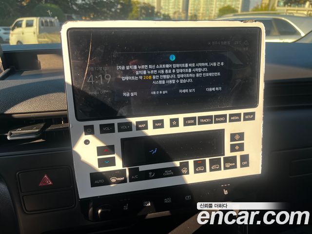 Hyundai Staria Tourer 11-Seater Modern 2024 — фото 19