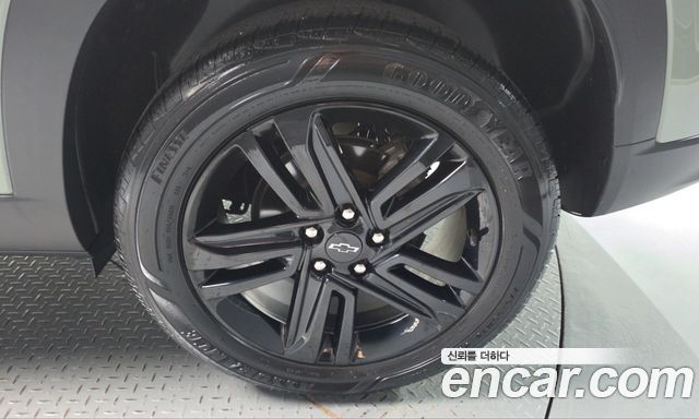Chevrolet Trax Crossover 1.2 ACTIV 2025 — фото 21