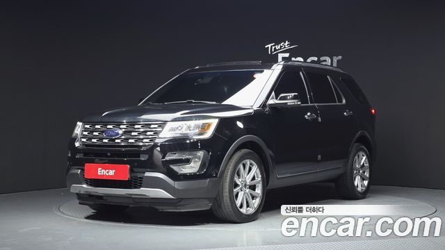 Ford Explorer 2.3 Limited 4WD 5th