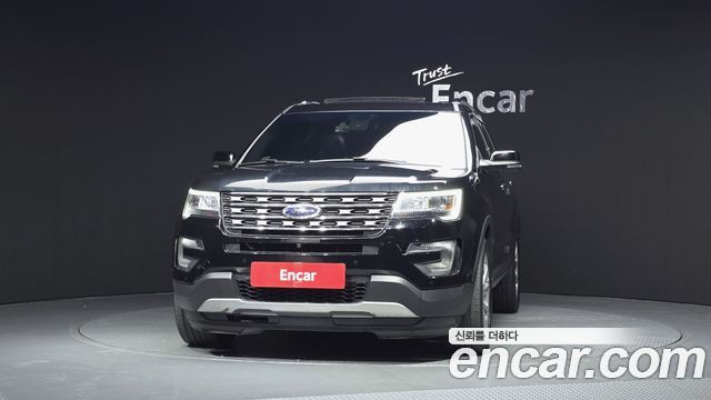 Ford Explorer 2.3 Limited 4WD 5th 2017 — фото 3