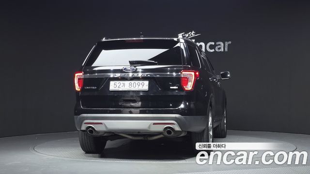 Ford Explorer 2.3 Limited 4WD 5th 2017 — фото 4