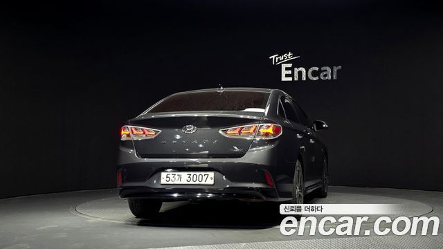 Hyundai Sonata New Rise Hybrid Modern 2018 — фото 4
