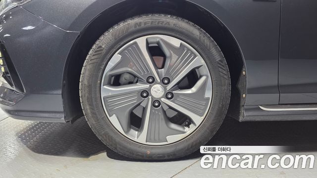 Hyundai Sonata New Rise Hybrid Modern 2018 — фото 5