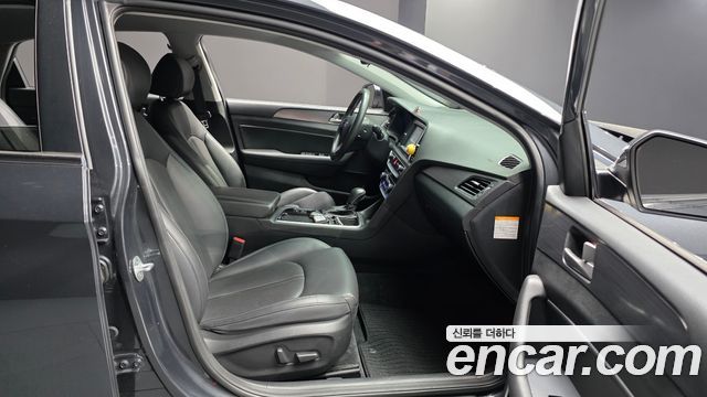 Hyundai Sonata New Rise Hybrid Modern 2018 — фото 11