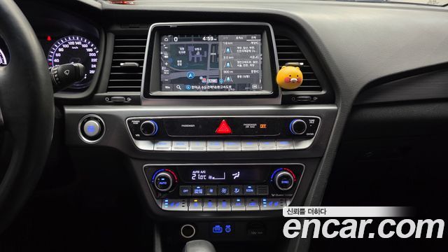 Hyundai Sonata New Rise Hybrid Modern 2018 — фото 14