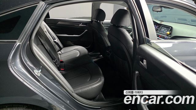 Hyundai Sonata New Rise Hybrid Modern 2018 — фото 26