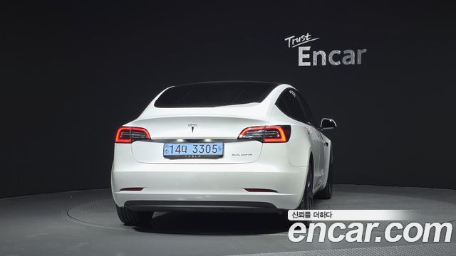 Tesla Model 3 Long Range AWD 2021 — фото 4