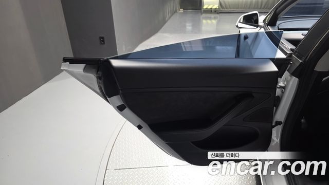 Tesla Model 3 Long Range AWD 2021 — фото 31