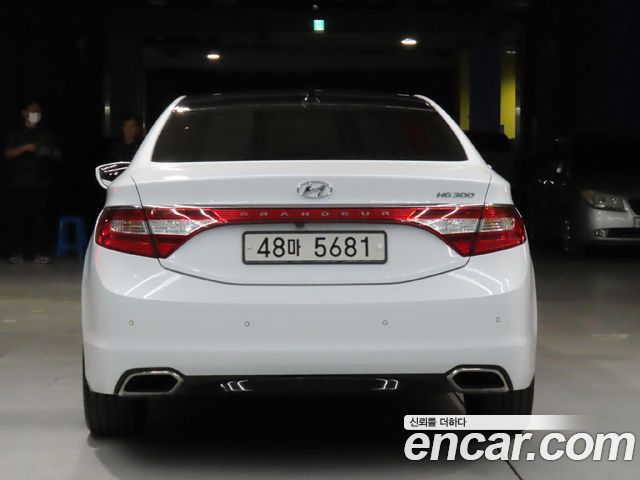 Hyundai Grandeur (HG) HG240 Modern Collection 2017 — фото 3