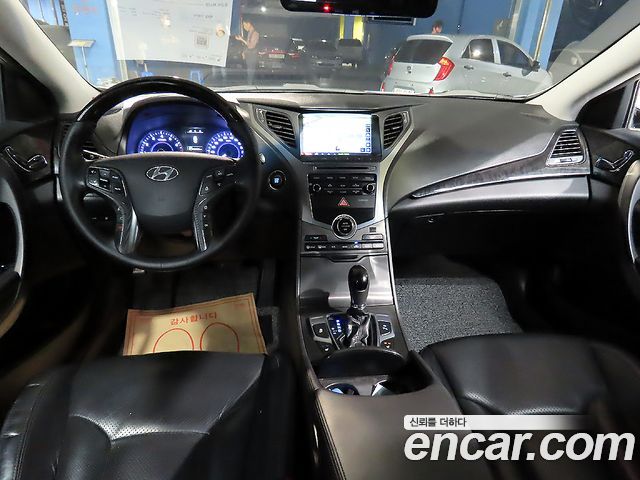 Hyundai Grandeur (HG) HG240 Modern Collection 2017 — фото 5
