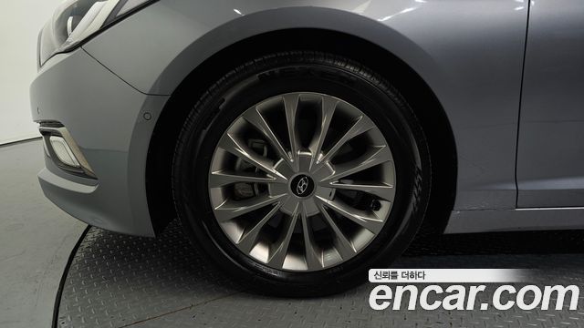 Hyundai Sonata (LF) LPI Modern(Handicapped) 2015 — фото 5