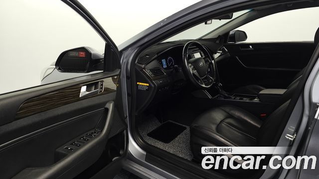 Hyundai Sonata (LF) LPI Modern(Handicapped) 2015 — фото 10