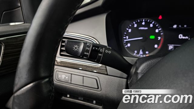 Hyundai Sonata (LF) LPI Modern(Handicapped) 2015 — фото 17