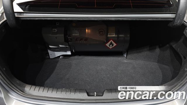 Hyundai Sonata (LF) LPI Modern(Handicapped) 2015 — фото 20