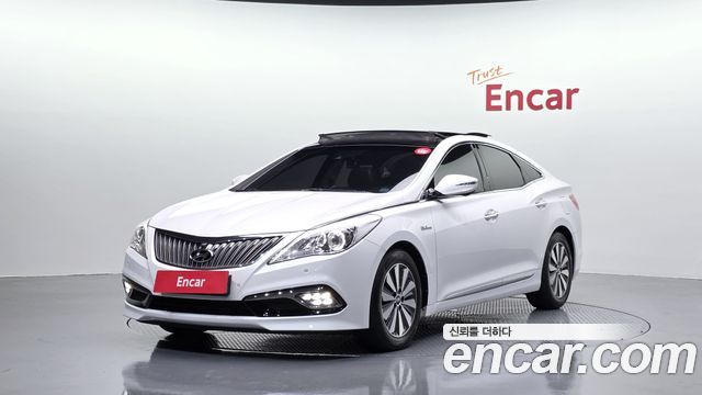 Hyundai Grandeur Hybrid (HG) Premium