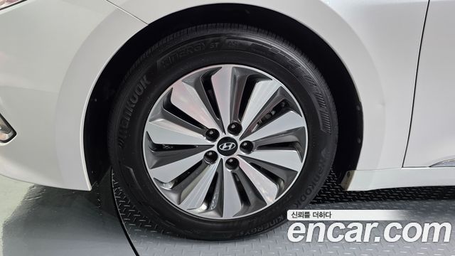 Hyundai Grandeur Hybrid (HG) Premium 2016 — фото 5