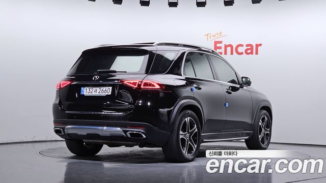 Mercedes-Benz GLE-Class (W167) GLE350e 4MATIC 2022 — фото 2