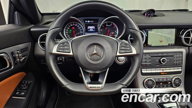 Mercedes-Benz SLC-Class (R172) AMG SLC43 2017 — фото 17