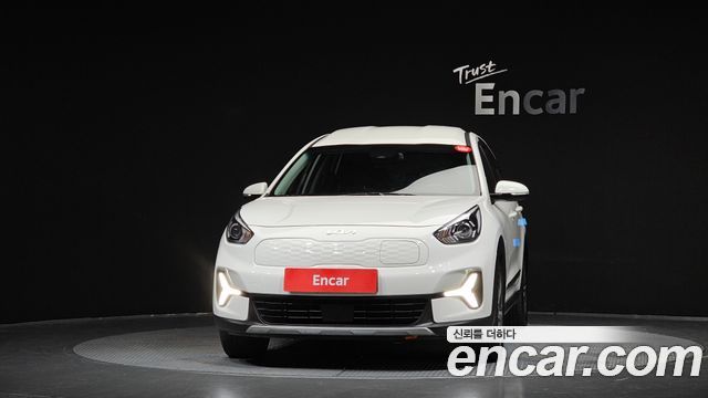 Kia Niro Plus Light (Taxi Trim) 2023 — фото 3