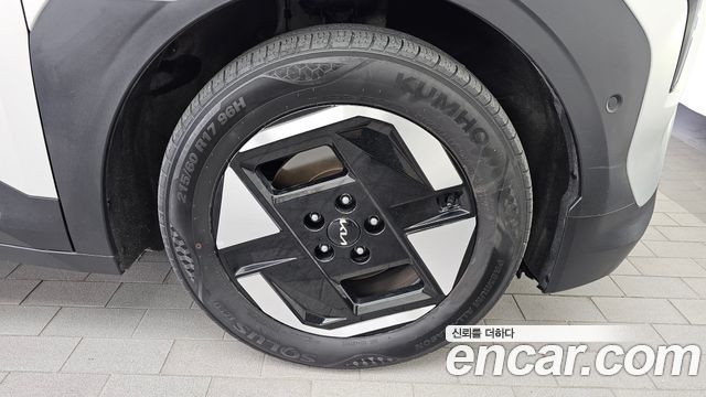 Kia EV3 Long Range 2WD Earth 2025 — фото 21