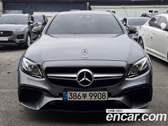Mercedes-Benz E-Class (W213) E300 Exclusive
