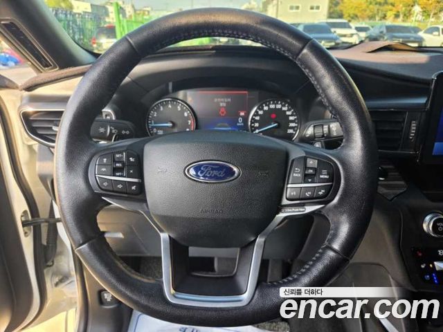 Ford Explorer (VI) 2.3 LimIted 4WD 2020 — фото 8