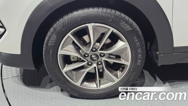 Hyundai Tucson Diesel 2.0 2WD Premium 2018 — фото 5