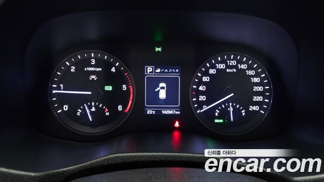 Hyundai Tucson Diesel 2.0 2WD Premium 2018 — фото 8