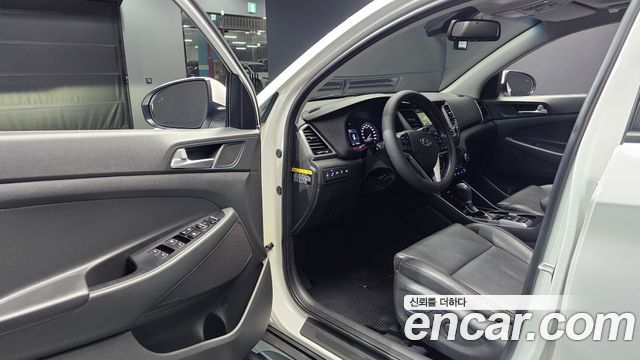 Hyundai Tucson Diesel 2.0 2WD Premium 2018 — фото 10