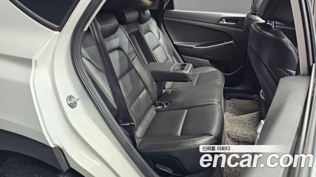 Hyundai Tucson Diesel 2.0 2WD Premium 2018 — фото 11