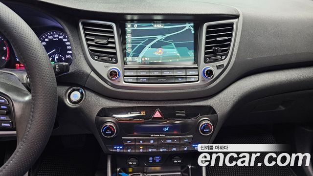 Hyundai Tucson Diesel 2.0 2WD Premium 2018 — фото 14